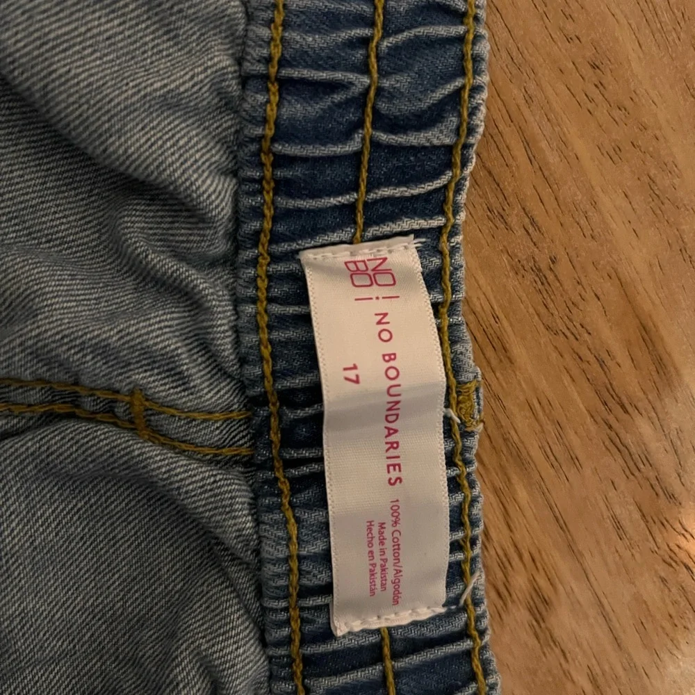 Distressed Denim Shorts - Picture 3 of 3